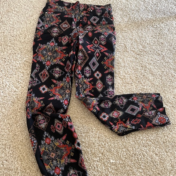 Pants 👖 - Picture 3 of 3